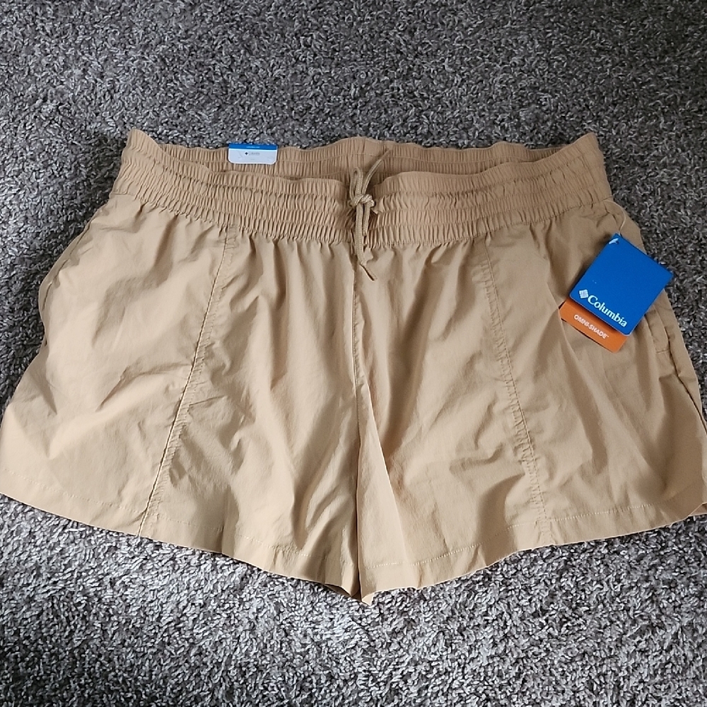 Columbia Women's Athletic Tan Shorts